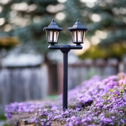 LED záhradné osvetlenie – lampy a girlandy