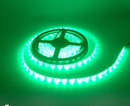 LED pásik SMD 2835 4,8 W/m 60LED/m 12V zelený IP20 cievka 5 m Ecolight