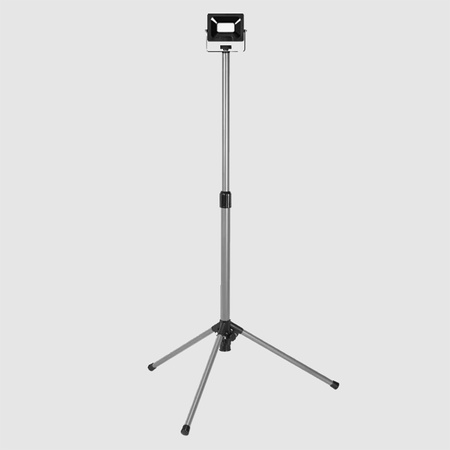 LED reflektor na statíve 20W 1800lm 6500K pracovné svetlo Halogénové prenosné pracovné svetlá Ledvance