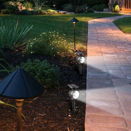 Solárne poháňané vonkajšie LED svietidlo 0,4 W 6500K studená biela so súmrakovým senzorom Black IP44 Masterled