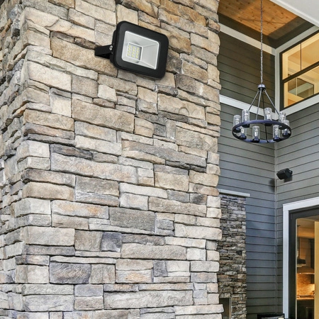 LED reflektor 10W 900lm 4000lm neutrálna biela 120° čierny IP65 Sanico Goldlux