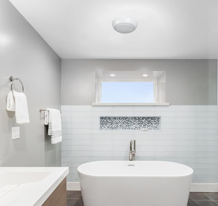 Stropné svietidlo LED E27 IP44 biele ERTON KANLUX