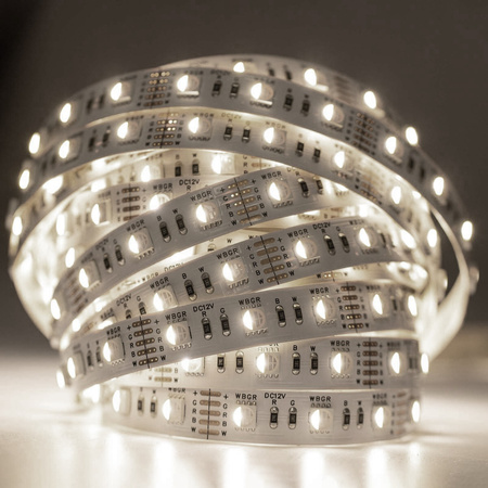 LED pásik 12V 72W 300LED 5050 RGB + studená biela 12mm 5m