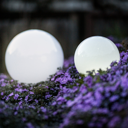 LED solárne záhradné svietidlo 6500K IP44 20 cm poháňané nadzemnou bielou guľou ATRIS LUMILED