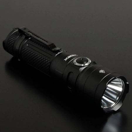 Nabíjateľná LED ručná baterka 20W 4000lm 6 módov USB-C Vodotesné IP68 Videx