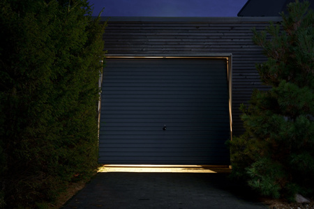 LED reflektor Vonkajší reflektor 15W 1500lm 4000K IP55 biely so senzorom pohybu a súmraku Endura Ledvance