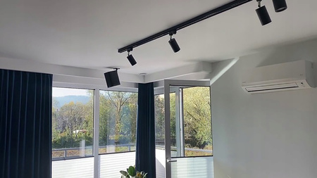 Súprava zbernicového osvetlenia 2 m + 4x GU10 čierne štvorcové reflektory