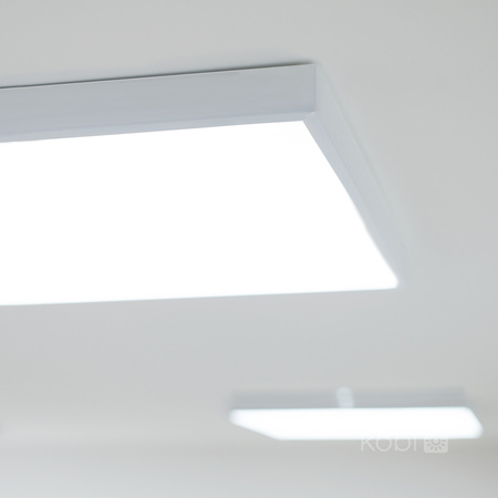 Rám na povrchovú montáž 63 mm pre LED panel 60x60 cm Klik White Kobi