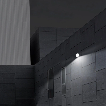 LED reflektor 10W 950lm 5000K studená biela čiernamliečnym odtieňom Videx