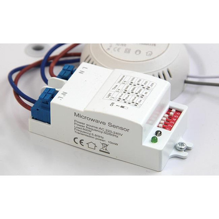 Plafond Stropné svietidlo 2x E27 Kúpeľňa Povrchová montáž 140° so senzorom pohybu IP44 Square Silver Solen Masterled