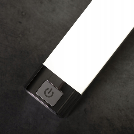 LED nástenné a stropné svietidlo do kúpeľne s vypínačom 15W 4000K IP44 60cm biele KANLUX