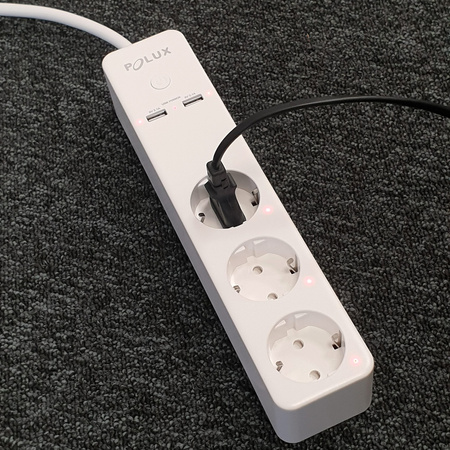 Zásuvka s vypínačom 2 x USB 3600W SMART WiFi Sanico Goldlux