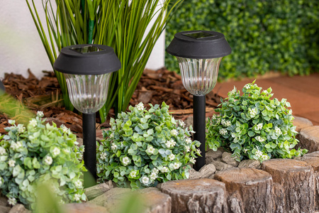 LED solárne záhradné svietidlo Drive 5500-6000K IP44 38cm súmrakový senzor