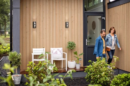 Záhradné nástenné svietidlo Vonkajšia fasádna LED lampa 9W 1000lm 2700K IP44 Antracitové tienidlá Philips