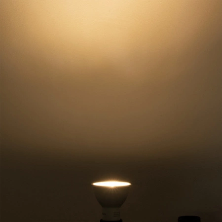 LED GU10 reflektor PAR16 6W = 50W 580lm 3000K teplá biela 36° LUMILED