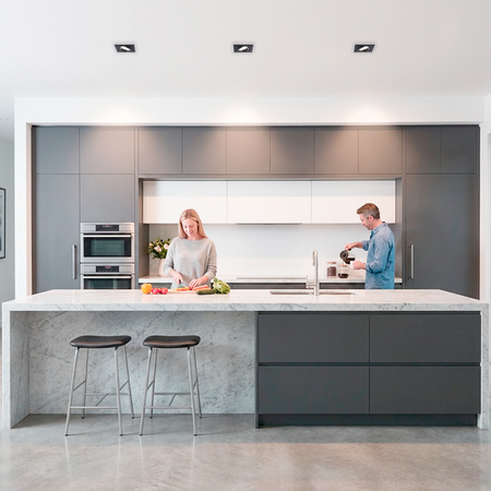 Svietidlo HALOGEN na zapustenú montáž Pohyblivé štvorcové svietidlo PICTOR Black Sheet MR16 GU10