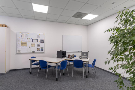 Panelové LED stropné svietidlo 33W 4320lm 4000K, neutrálna biela stmievateľné povrchovo montované biele 60x60cm Comfort Ledvance