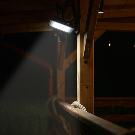 Solárne LED halogénové reflektory 300W Záhradná lampa 4000K IP65 PIR senzor pohybu + diaľkové ovládanie FULGOR LUMILED