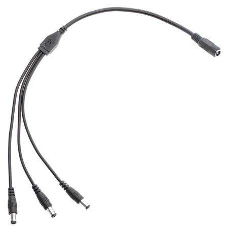 Zásuvkový konektor pre LED pásik DC 2,1/5,5 s tromi výstupmi typu samec