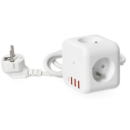 Predlžovací kábel Zástrčka 3x uzemnená zásuvka Napájací pásik 3x USB-C Vypínač 1,5 m biely Linea Pro Cube Kobi