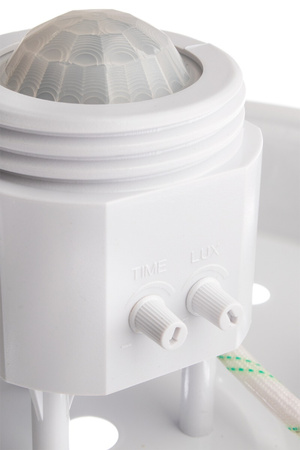 LED stropné svietidlo DALLAS 2x E27 so senzorom pohybu a súmraku