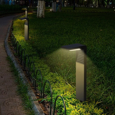 LED solárna záhradná lampa poháňaná stojacou tyčou 57 cm 4000K IP64 so súmrakovým senzorom