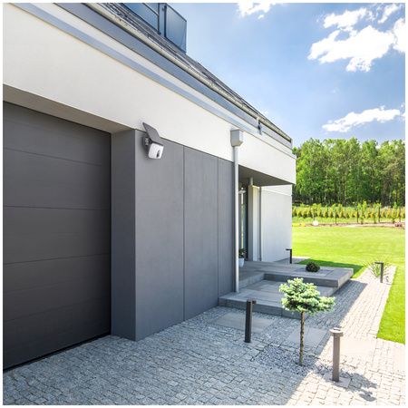 Vonkajší solárny LED reflektor Záhrada 13W 1400lm 4000lm neutrálna biela 120° so senzorom pohybu a súmraku IP65 IK03 Čierny Phoenix Kobi