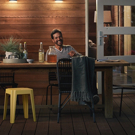 LED reflektor 20W 2050lm 3000K IP65 so senzorom pohybu a súmraku čierny Lois Philips