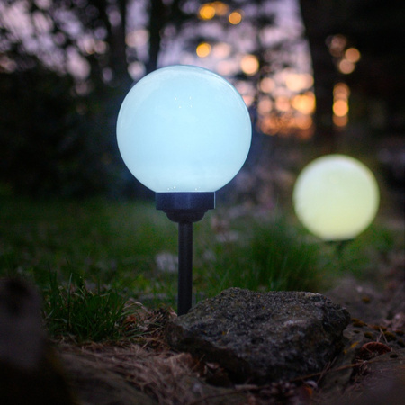 LED ATRIS Solárne záhradné svietidlo poháňané zemnou bielou guľou 15 cm RGB LUMILED
