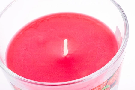 Dekoratívna vonná sviečka v skle Jahoda