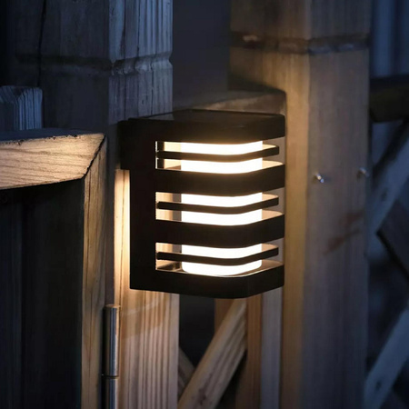 Nástenné solárne vonkajšie nástenné svietidlo čierne so súmrakovým senzorom IP44 Agide Sanico Goldlux