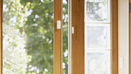 Bezdrôtový vnútorný batériový detektor Smart+ WiFi Ledvance Door Open