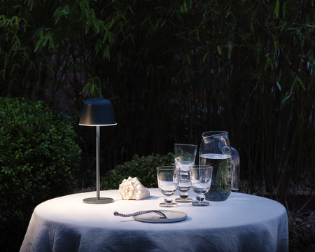 Vonkajšia stolová lampa LED Dobíjateľná stmievateľná 2,5W 200lm 2700/4000/6500K IP54 Endura Ledvance Grey