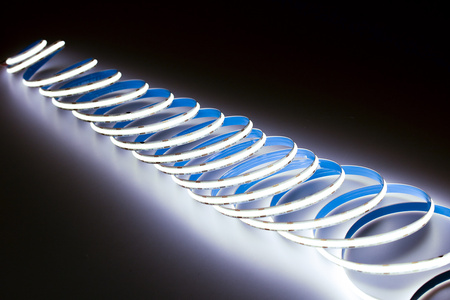 LED pás COB 12V 250W 9600LED Cold 8mm 25m