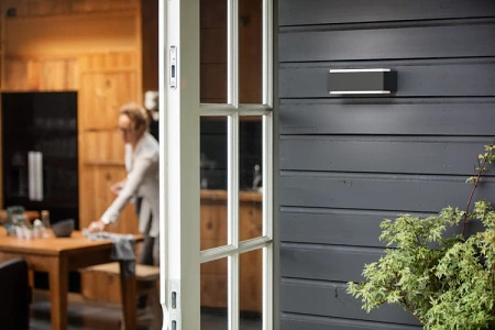 Záhradné nástenné svietidlo Vonkajšia fasádna LED lampa 9W 1000lm 4000K IP44 Anthracite Stratosphere Philips