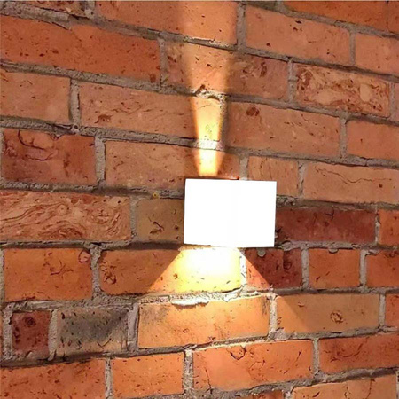 Vonkajšie fasádne svietidlo KINKIET LED 2x 3W 4000K IP54 Leo White