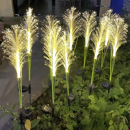 LED solárne záhradné lampy riadiace stojace okrasné IP44 vonkajšie trávnaté svetlo