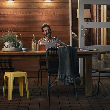 LED reflektor 20W 2050lm 3000K IP65 so senzorom pohybu a súmraku čierny Lois Philips