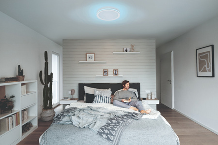 Plafond LED svietidlo na povrchovú montáž 28W 900lm RGB CCT so stmievateľným podsvietením 46cm biele SMART+ WiFi Orbis Ledvance