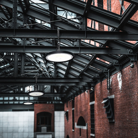 Svietidlo LED High-Bay 100W 10000lm 5000K neutrálna biela 90° IP65 IK07 mAh Pendant Black VIDEX