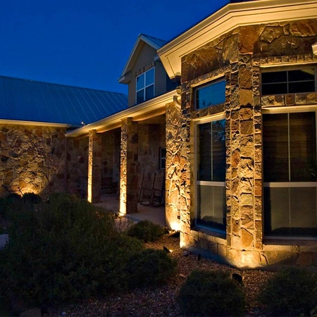 LED reflektor 10W 900lm 5000K IP65 biely VIDEX LUCA