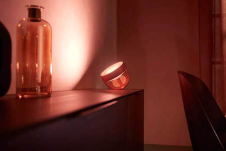 LED stolová lampa na nočný stolík 8,2 W 570 lm IP20 Biela a farebná atmosféra RGB + TW Copper Smart SMART Zigbee Bluetooth Iris Philips HUE