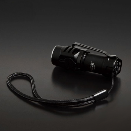 Nabíjateľná LED ručná baterka 10W 600lm 4 režimy USB-C Vodotesné IP68 Videx