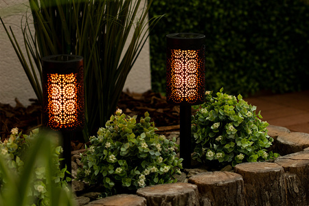 LED solárna záhradná pochodeň Vonkajší stĺp 1,2 W 1600K, teplá biela so súmrakovým senzorom IP44 čierna Masterled