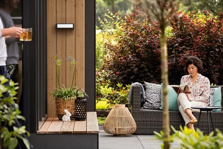 Záhradné nástenné svietidlo Vonkajšie fasádne svietidlo LED 3,8 W 800 lm 4000K antracit Stratosphere Ultra Efficient Philips