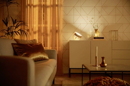 LED stolová lampa na nočný stolík 8,2 W 570 lm IP20 Biela a farebná atmosféra RGB + TW Gold Smart SMART Zigbee Bluetooth Iris Philips HUE