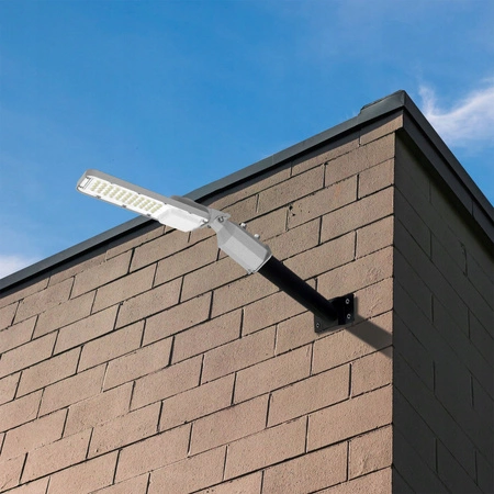 LED pouličné svietidlo 150W 15000lm 5000K, neutrálna biela 130° čierne IP65 Videx