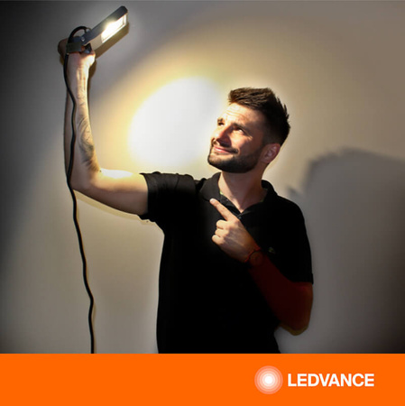 LED reflektor Vonkajší reflektor 150W 13200lm 4000K IP65 šedá Endura Ledvance