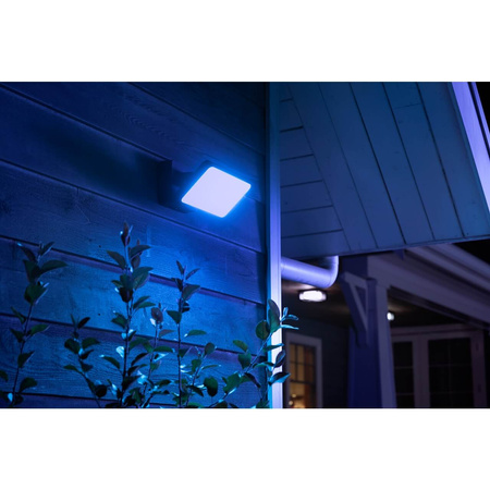 LED reflektor 30,5 W 2250 lm IP44 biely a farebný RGB + TW Black Smart SMART Zigbee Bluetooth Objavte Philips HUE