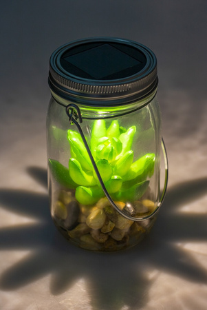 Záhradné LED solárne závesné svetlo Záhradná nádoba 13,5 cm VO1925 VOLTENO